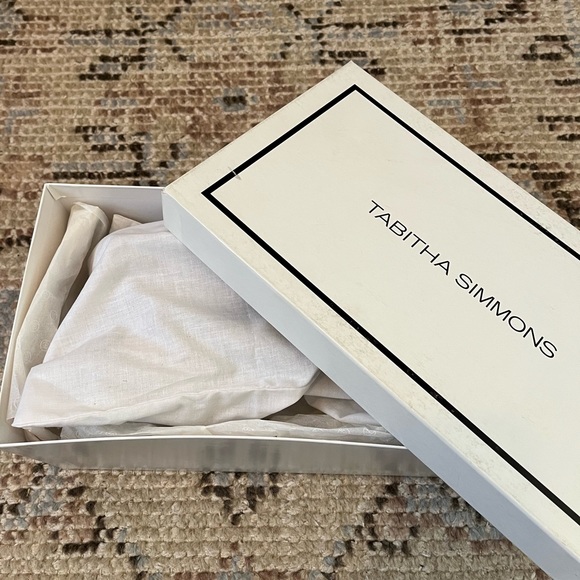 Tabitha Simmons Helene Blush Velvet Heeled Sandals EU 39.5 (Would fit US sz 9) - Picture 4 of 10